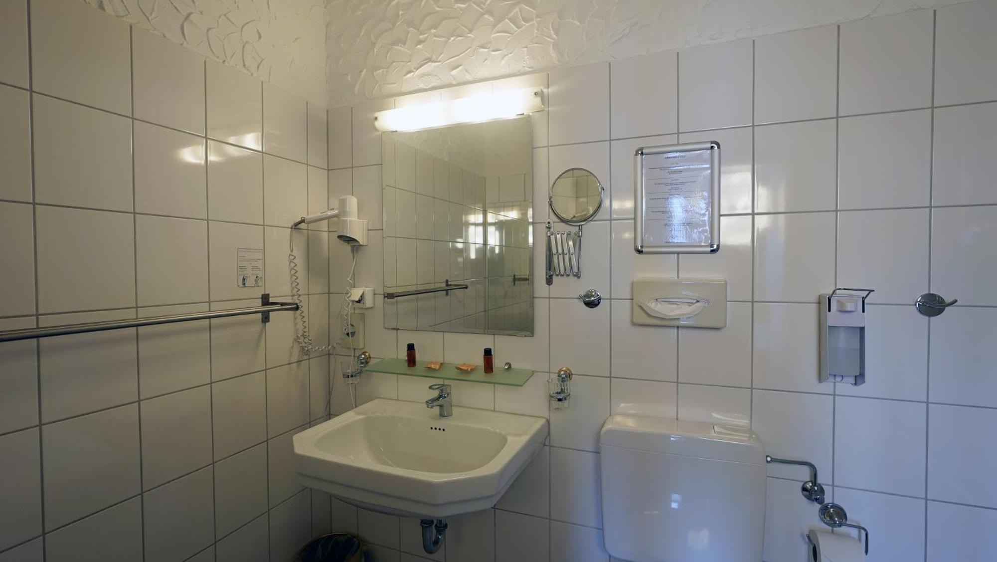 Hotel Und Restaurant Löwenbräu Köln