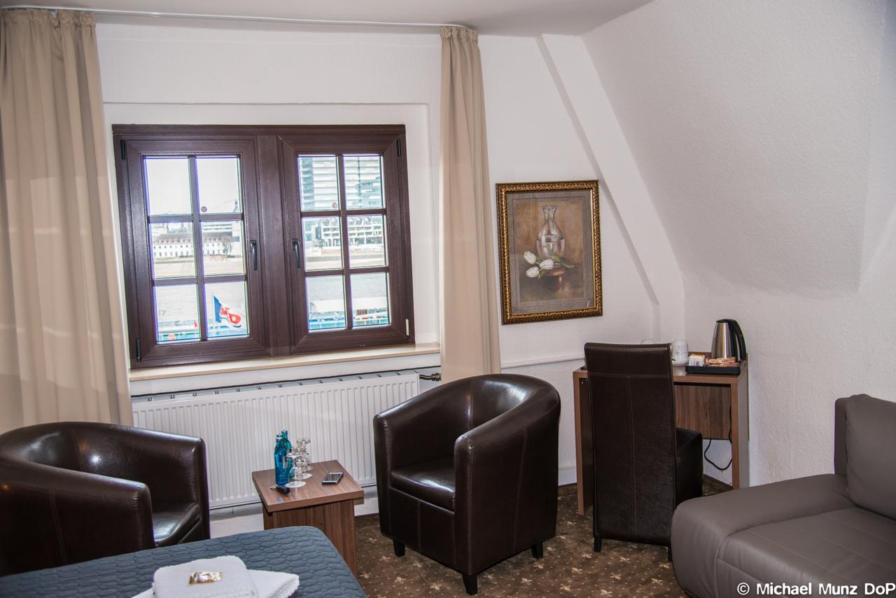 Und Restaurant Löwenbräu Hotel Köln