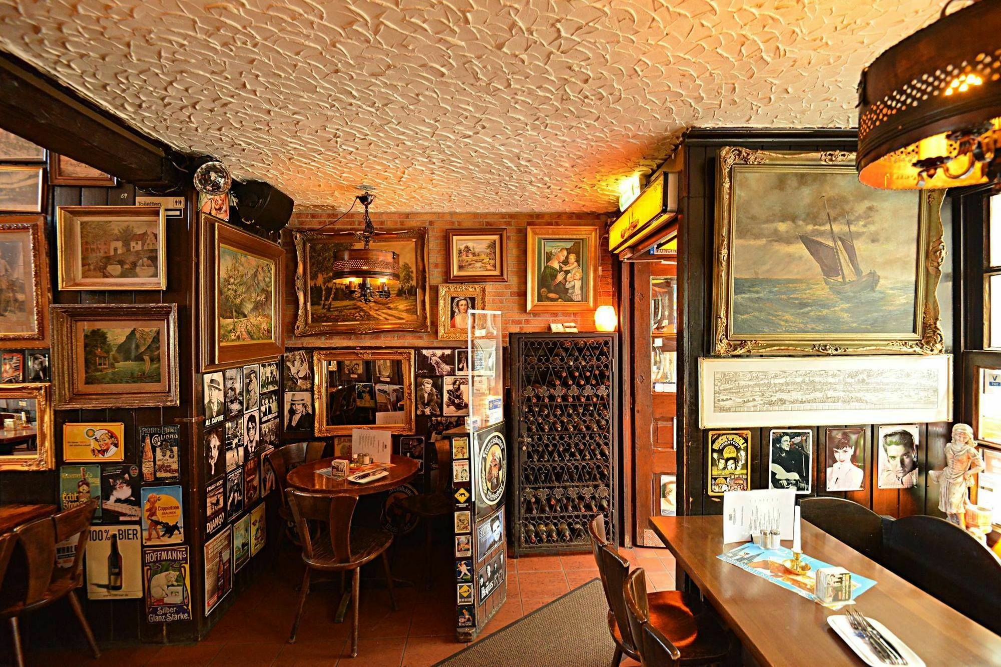 Und Restaurant Löwenbräu Köln